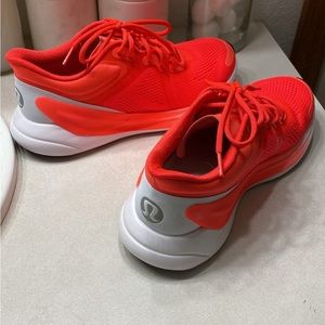Lululemon shoe size 8.5